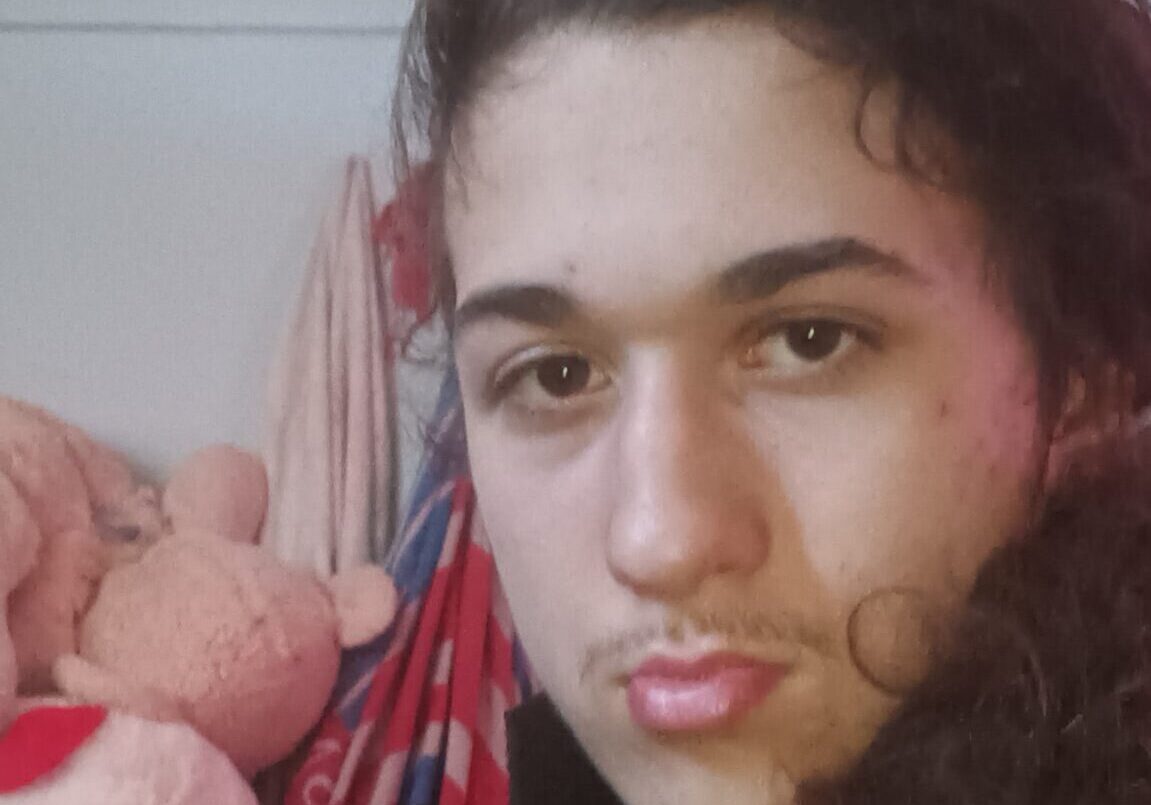 Photo of Grey edward barnum